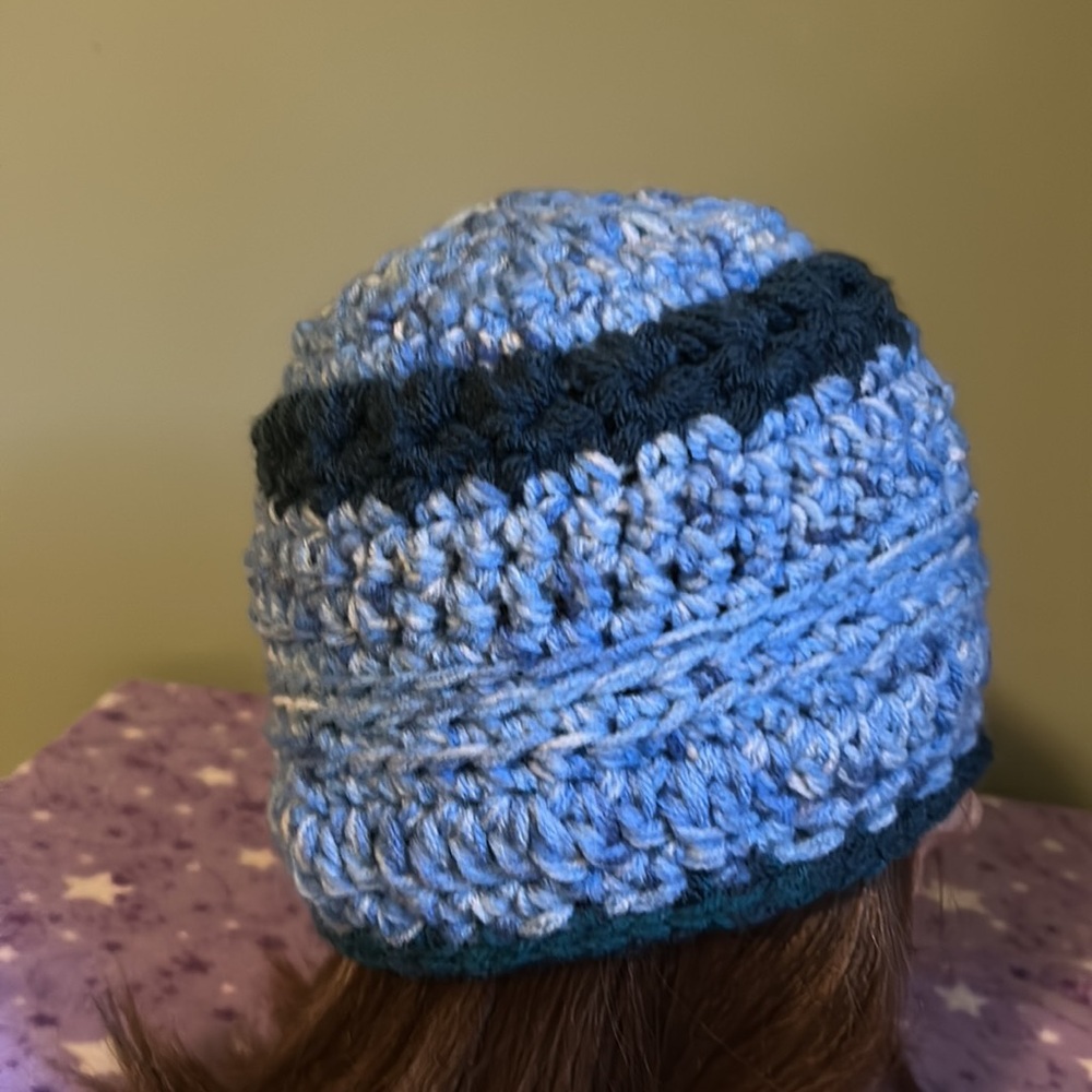 Crochet marigold flower beanie soft acrylic yarn new cute - Picture 4 of 10